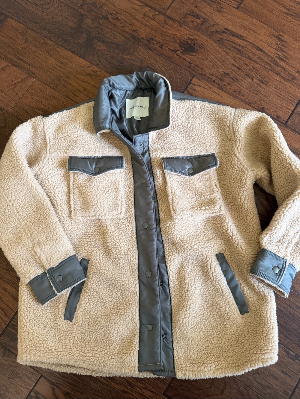 American Eagle oversized Cream Sherpa Jacket with Gray Trim jacket
